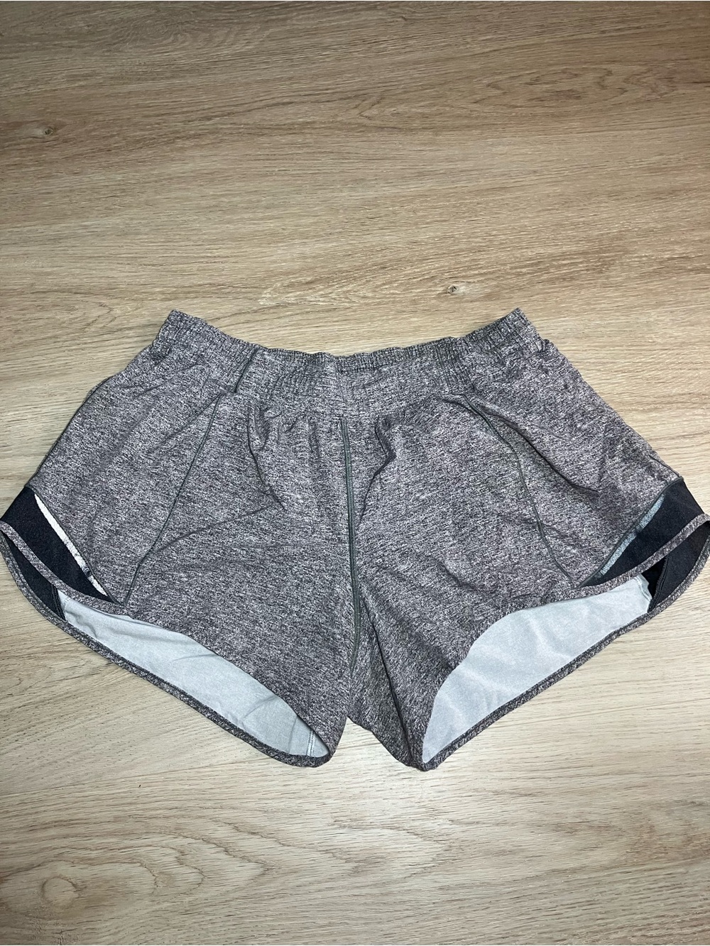 Lululemon Hotty Hot Short II 4" Heather Lux Multi Black Lined Size 14